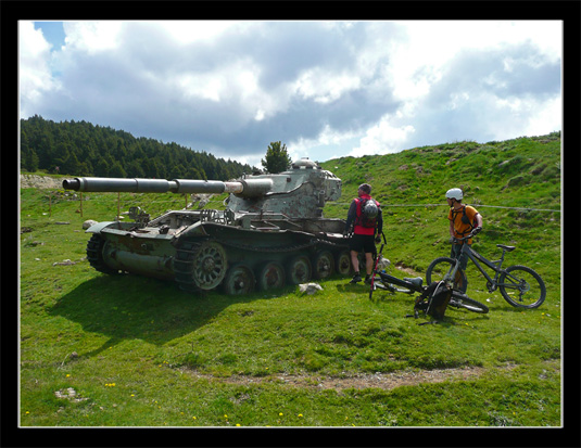 Descente Petit Train Jaune VTT