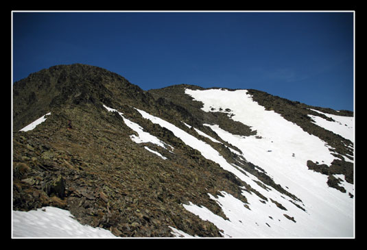 La descente par l'arrête