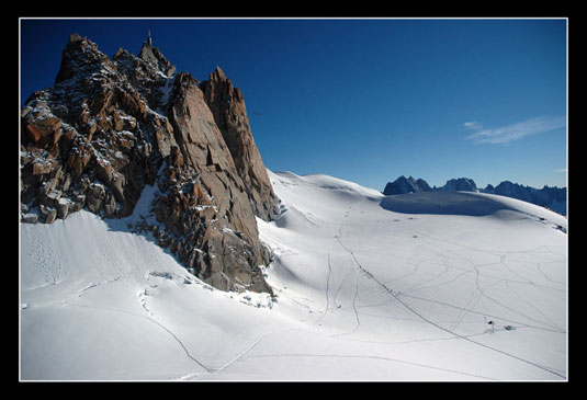 Aiguille du Midi depuis le refuge des Cosmiques